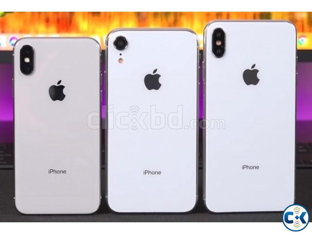 Brand New Apple iphone XS 64GB Sealed Pack 3 Yr Wrrnty large image 0