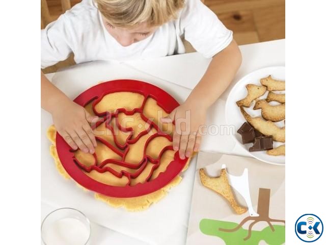 Food Grade Plastic Cookie Mould Puzzle Animals Biscuit Cutte large image 0