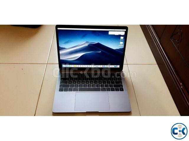 Apple Mac Book Pro 2017 Edition large image 0