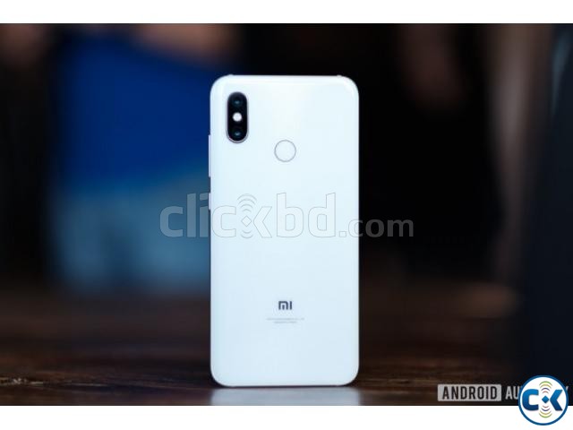 Brand New Xiaomi Mi 8 6 64B Sealed Pack 3 Year Warranty large image 0