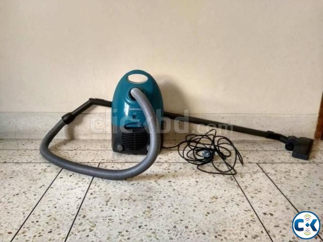Vacuum cleaner large image 0