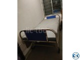 Patient bed