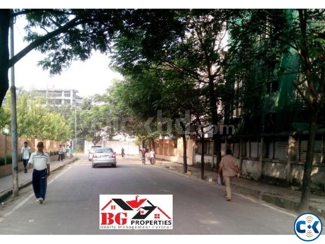 ViP zone 3 katha Plot M Block -Bashundhara large image 0