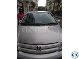 Toyota IST - 2004 Reg 2009.