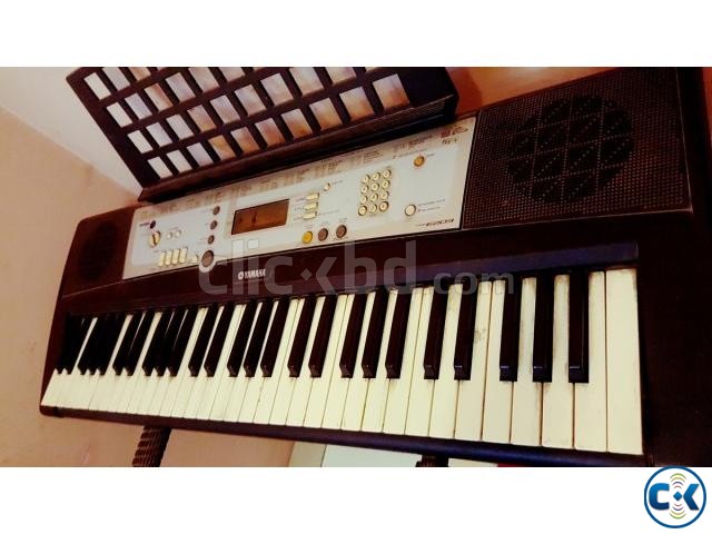 Yamaha psr e203 large image 0