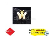 DIAMOND WITH GOLD NOSE PIN 40 OFF