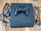 PLAYSTATION 4 SLIM 500GB