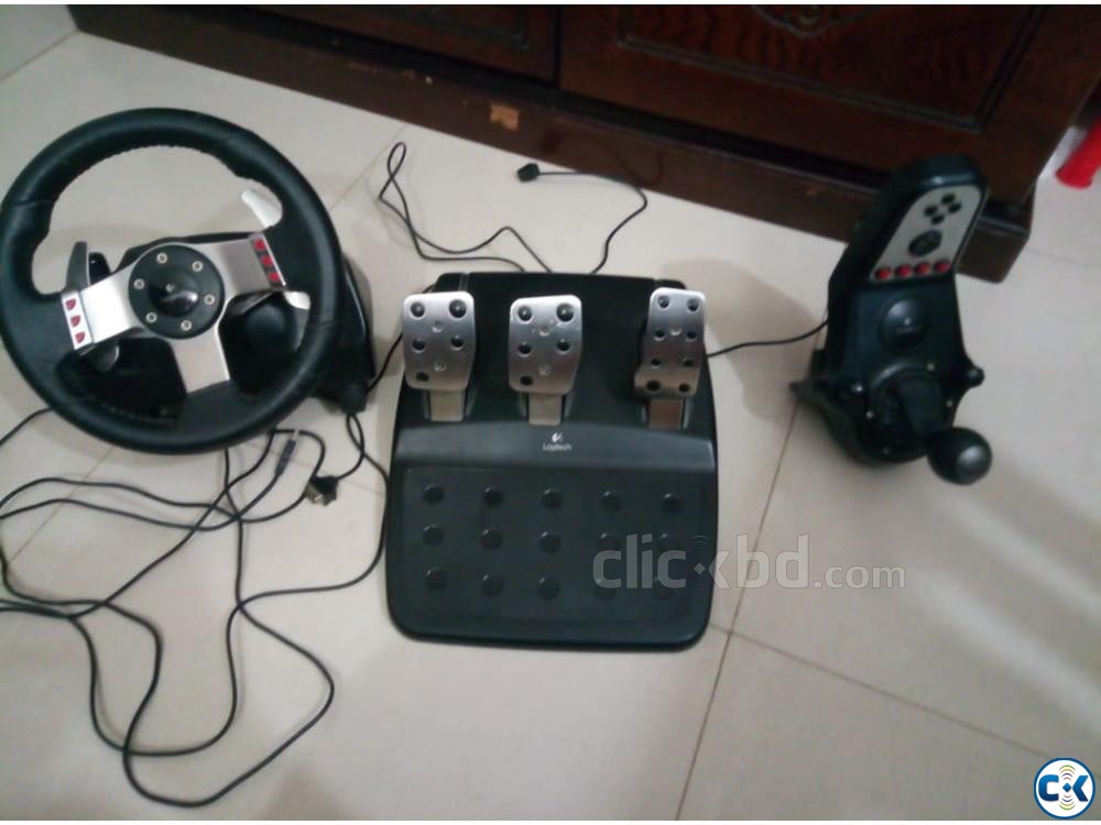 Logitech G27 Steering Wheel large image 0