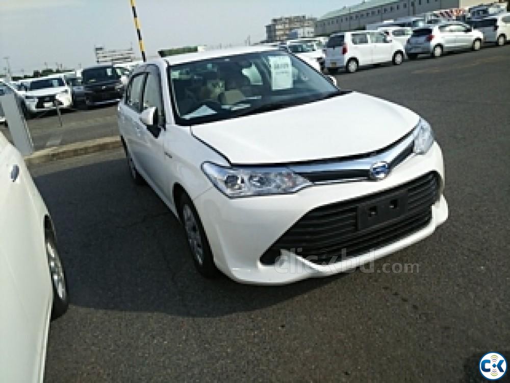 Toyota Axio X Hybrid large image 0