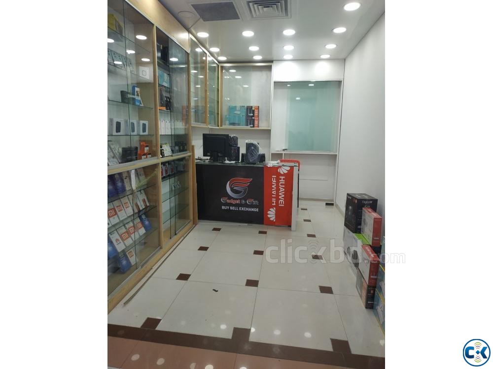 100 Square Feet Shop Shyamoli Square Shopping Mall large image 0