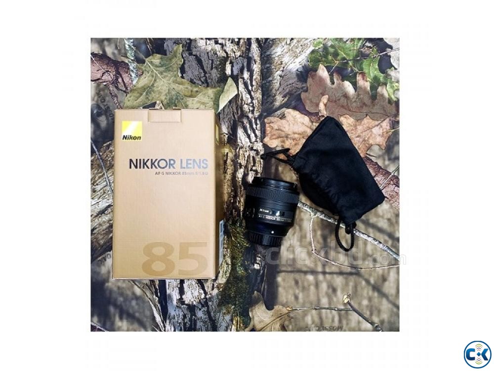 Nikon AF-S NIKKOR 85mm f 1.8G Professional Super Prime Lens large image 0