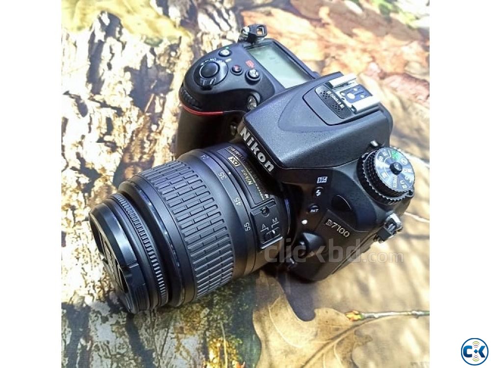 Nikon D7100 DSLR Camera with AF-S 18-55mm Zoom Lens Kit large image 0