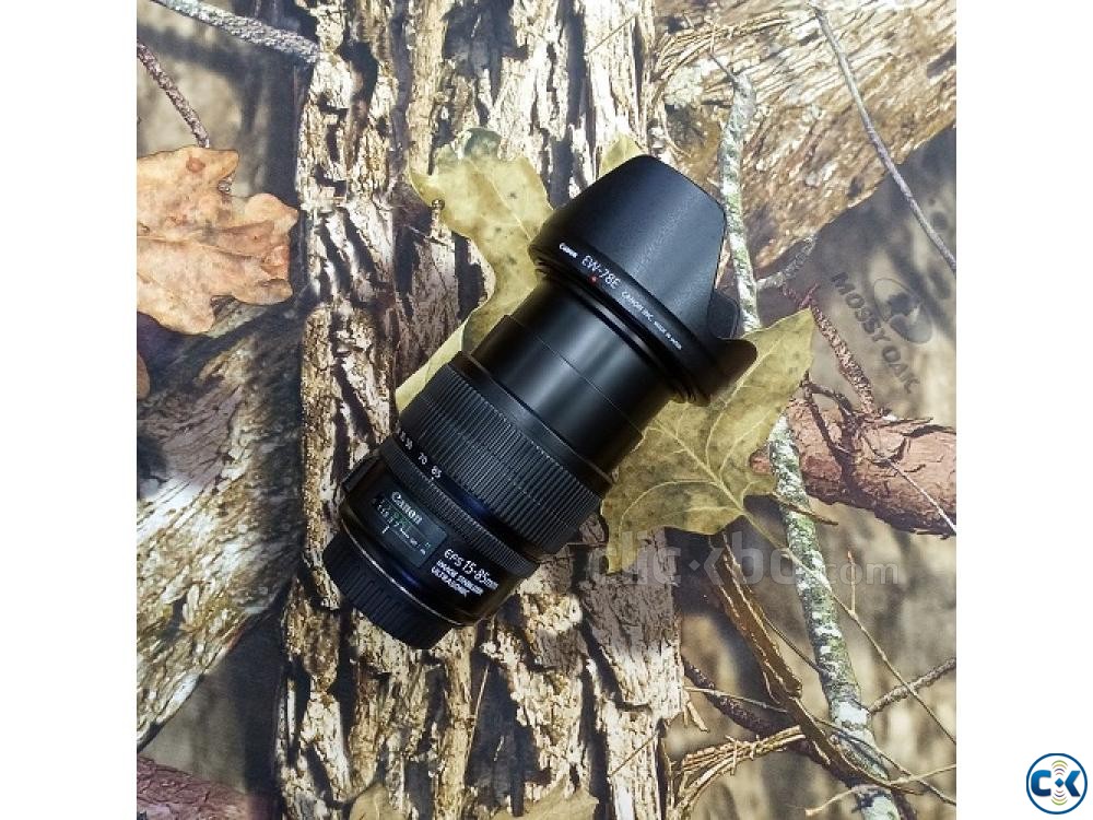 Canon EF-S 15-85mm f 3.5-5.6 IS USM Wide-Angle Zoom Lens large image 0