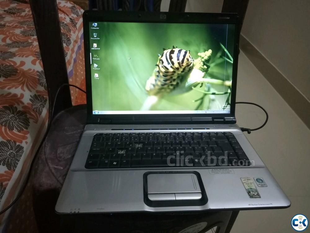 HP Laptop large image 0