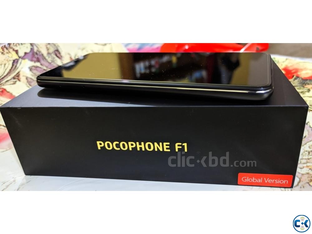 Xiaomi pocophone F1 6 64gb used  large image 0