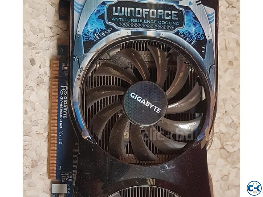 Gigabyte ATI Radeon HD6850 With Gigabyte 450W Power Supply large image 0