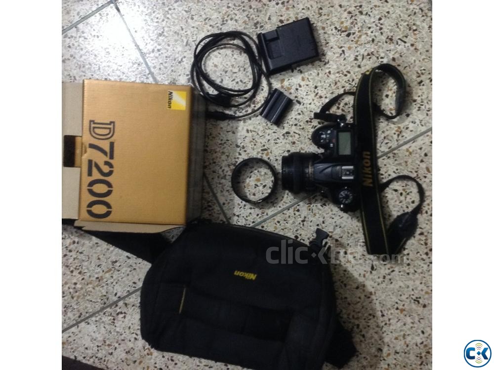 Nikon D7200 with 50mm Prime Lens. large image 0