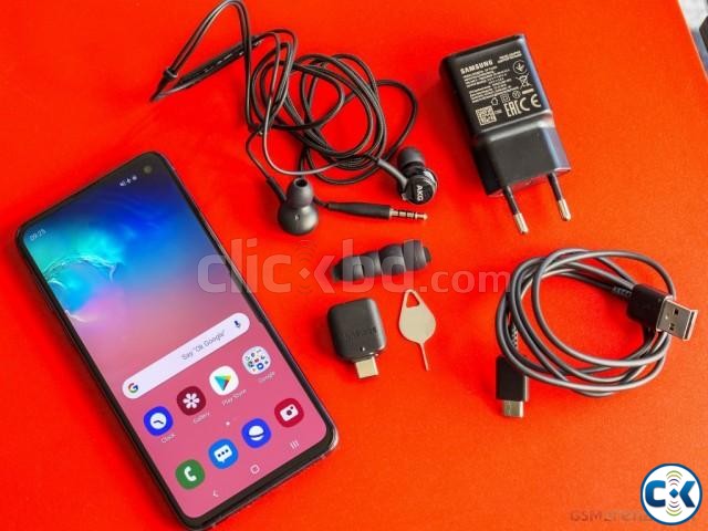 Samsung Galaxy S10e 128GB Black 6GB RAM  large image 0