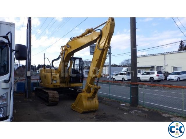 Caterpillar 4.5 category Excavator from Japan is for urgent large image 0