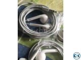 Apple earphone