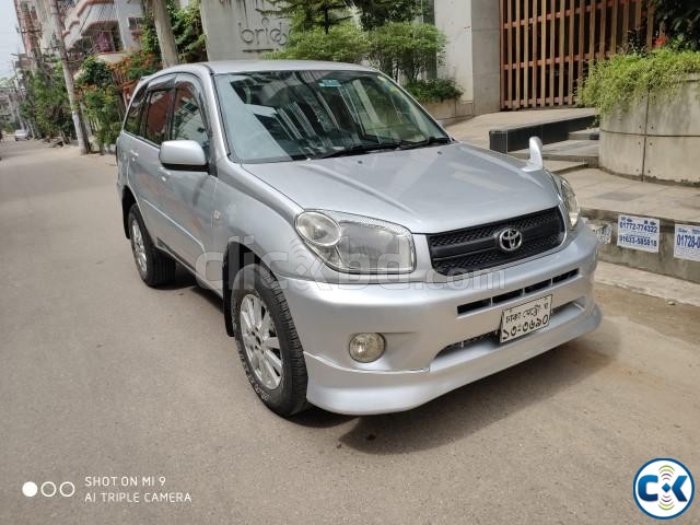 TOYOTA RAV 4 J SILVER 2005 large image 0