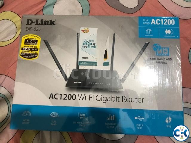 D-Link Dir825 AC1200 Router large image 0