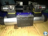 Spica Directional Valve