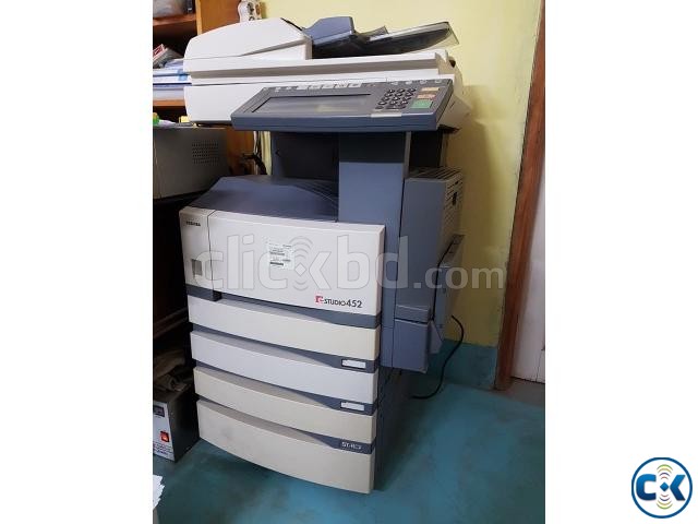 Toshiba Digital e-Studio 452 Multifunction Photocopier large image 0