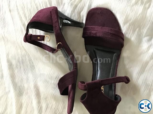 Purple velvet heels large image 0