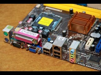 ASUS P5QPL-AM MOTHERBOARD