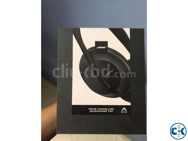 Bose Noise Cancelling Headphones 700 large image 0