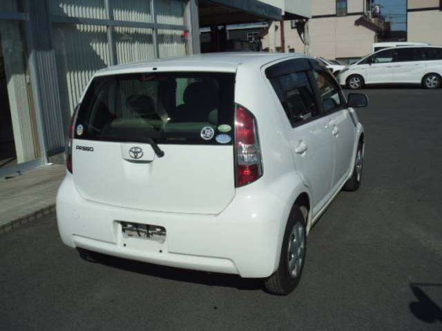 2005 Passo White 1.0L CD Alloy- Ready For Sell large image 1