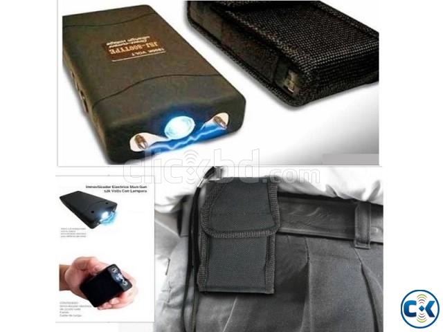 Stun gun flashlight-যৌন হয়রানি ছিনতাইকারি হতে নিজকে রক্ষা large image 1