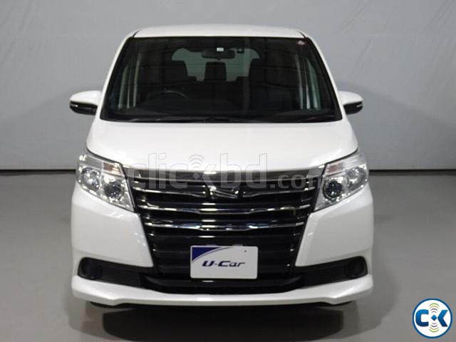 toyota noah x hybrid large image 0