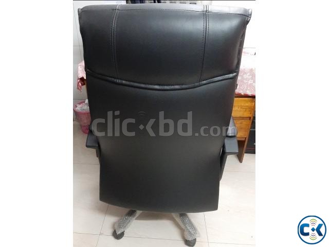 Otobi PRESIDENTIAL CHAIR ALL BLACK large image 1