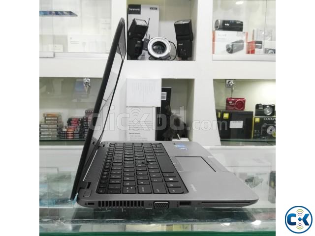 HP Elitebook 820 large image 0