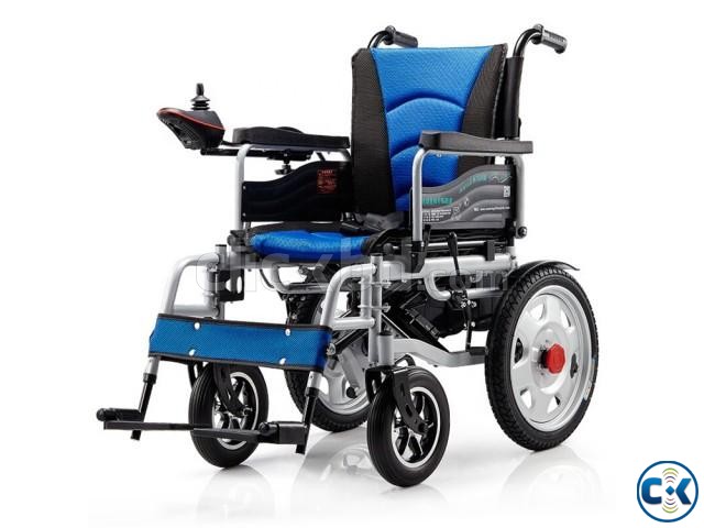 Smart Foldable Electric Wheelchair large image 2