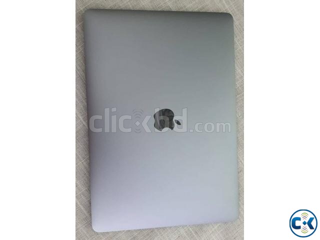 Apple MacBook 8 256 GB large image 0