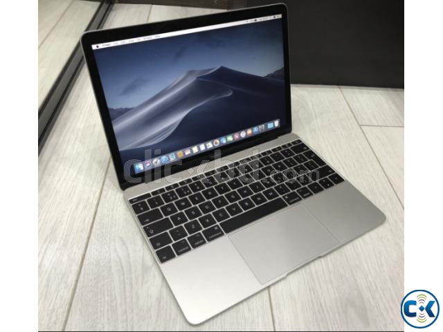 Macbook 12 2017 8gb ram 256ssd large image 2