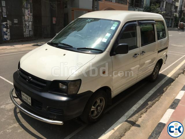 Toyota Noah DX 2002 large image 0