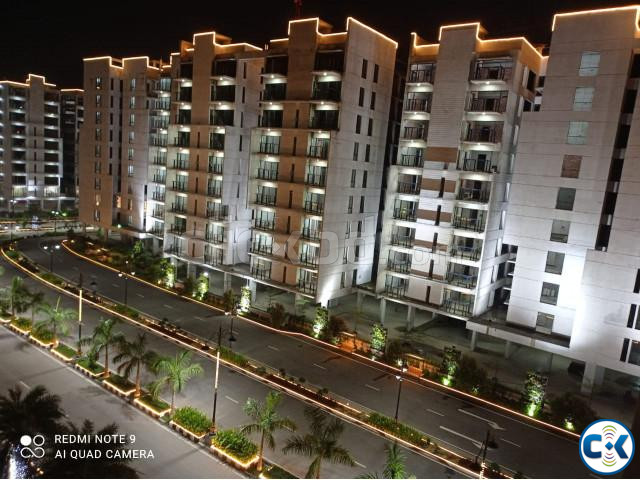 Rupayan City Uttara Best luxurious Flat large image 0