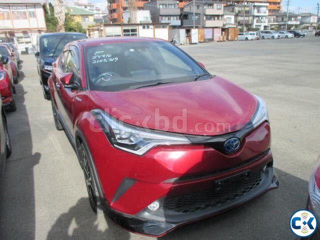 Toyota C-HR 2018 large image 0