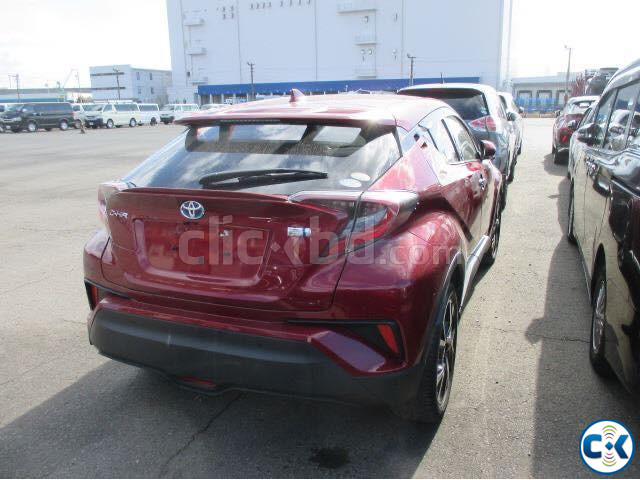 Toyota C-HR 2018 large image 1