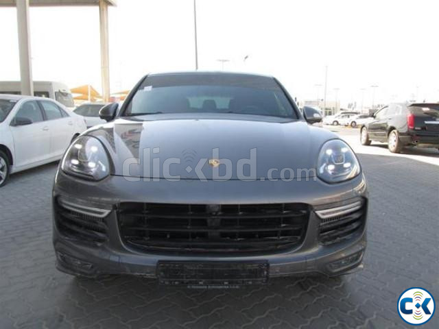 2016 Porsche Cayenne GTS large image 2