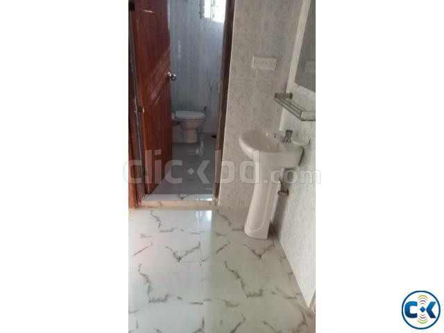 Sout Faced Apartment at Bashundhara Block I Road 4 House 81 large image 4