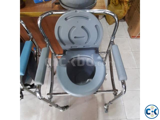 Folding Commode Chair Height Adjustable Toilet Chair large image 2