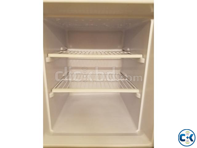 General fridge deep freezer 195 litter large image 1