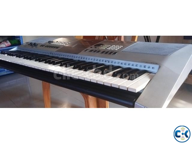 YAMAHA keyboard Model E 413 large image 1