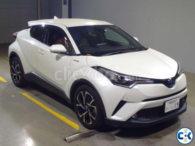 TOYOTA C-HR 2016 White large image 0