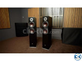 Dali Oberon 7 Floorstanding Speaker. Totally New Condition.